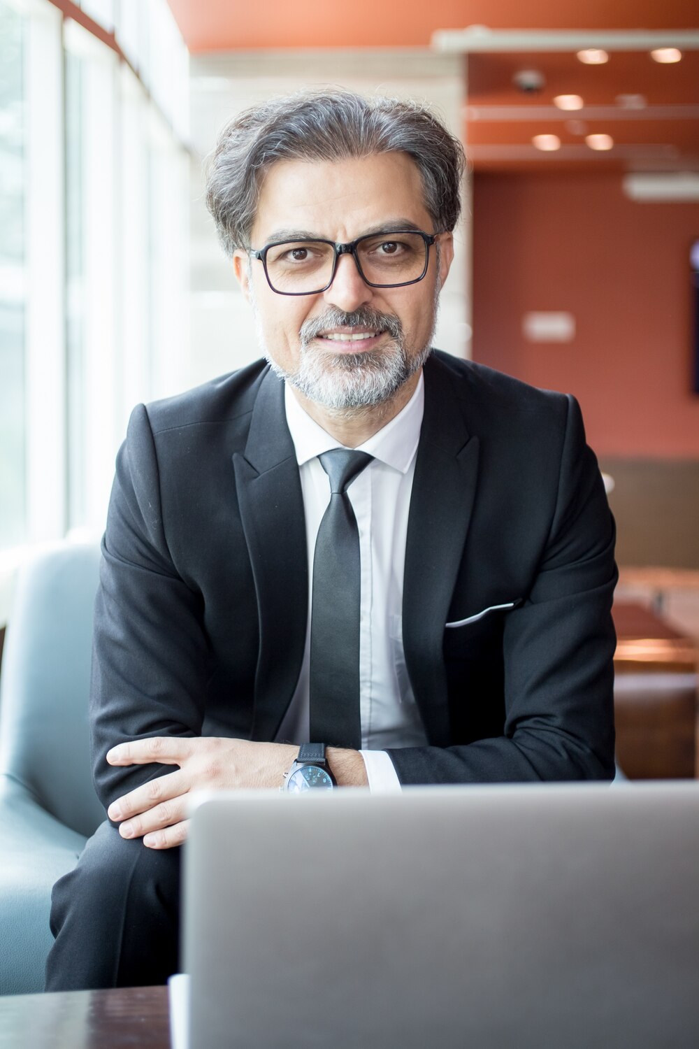 Dr. Maurice Castellanos — Abogado en Lomas de Zamora, Zona Sur, Buenos Aires